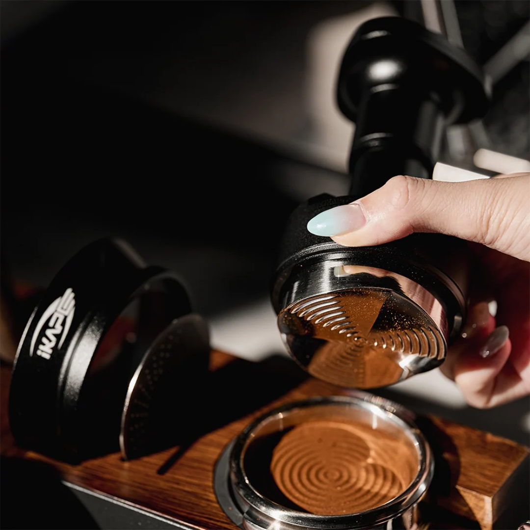 IKAPE UniPress All-in-One Espresso Distributor & Tamper, One-Press Coffee Leveller