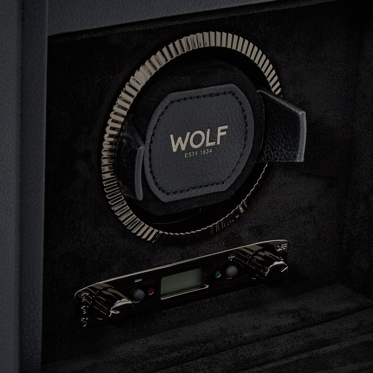 Exquisite British Racing Single Watch Winder by WOLF 1834 - Elegant Automatic Timepiece Maintenance with Storage